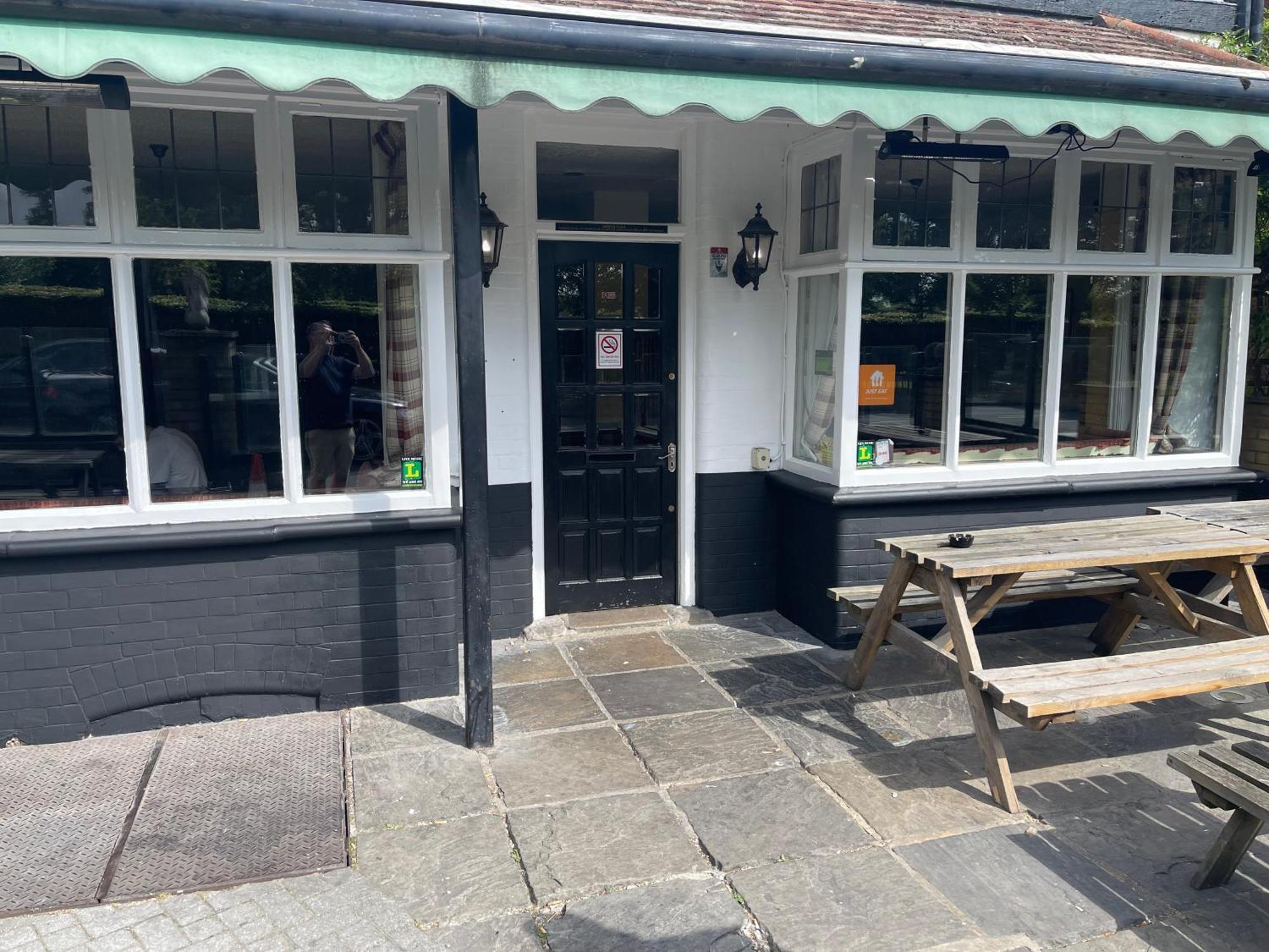 The Pheasant Inn ダンスタブル エクステリア 写真
